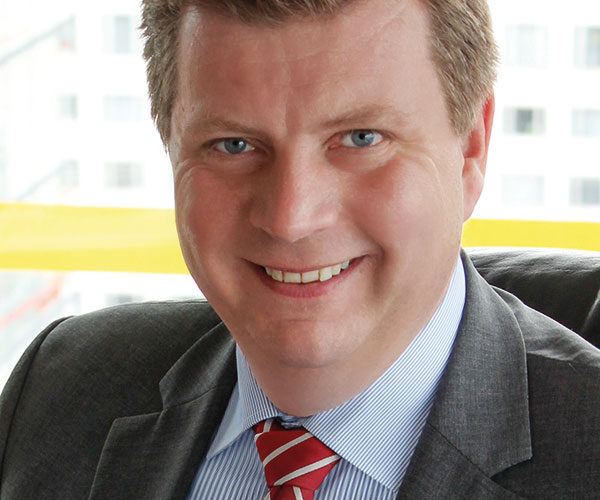 Carl-Christian Franzen – Hamburger Immobilienexperte in den Geschäftsführenden Vorstand des IVD Nord gewählt
