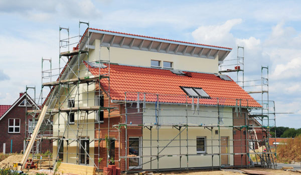 Hausbau: Auf das richtige Timing kommt es an