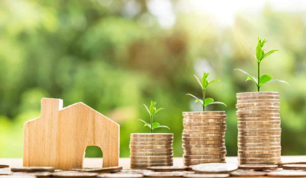 Frühjahrputz fürs ganze Haus:  Warum Eigentümer jetzt eine Sanierung  prüfen sollten